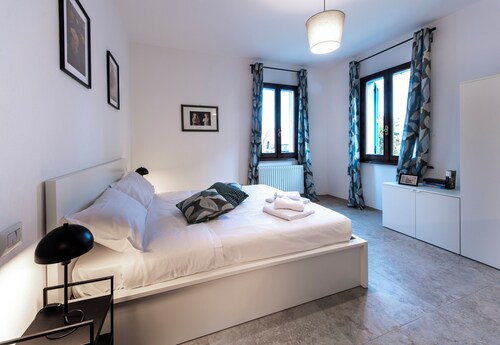 HouSmart Montanara 606-4