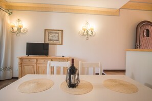 Apartment, 1 Bedroom, Balcony | Dining room - Lovely Apartment by the Beach (Arzachena)