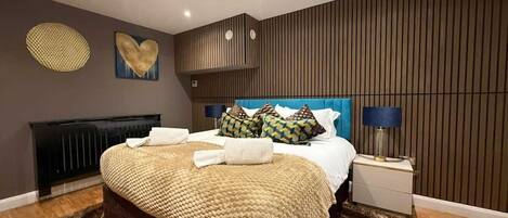 1 غرفة نوم ومكتب ومكواة/لوح كي وواي فاي مجانًا