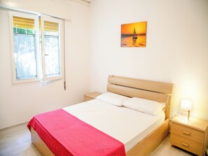 Apartemen, 1 kamar tidur, balkon | 1 kamar tidur