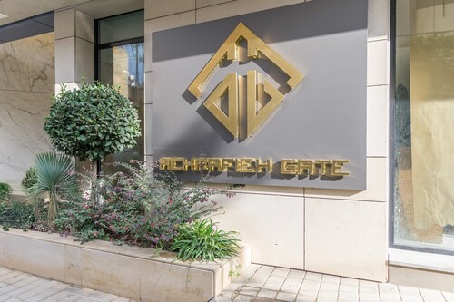 Achrafieh Gate - Modern 3-BR Apartments