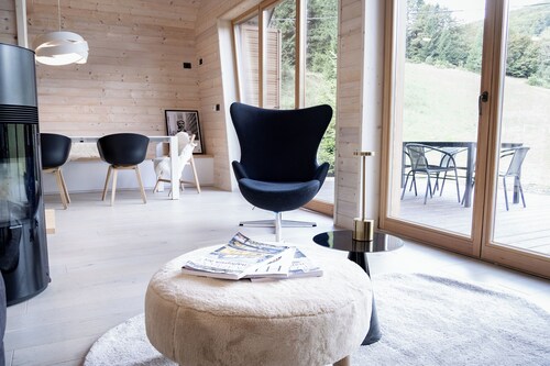 Chalet Aurora - a private nature retreat with sauna