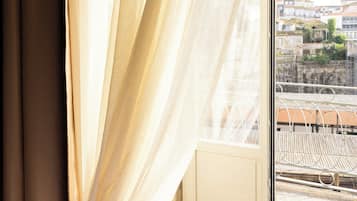 Comfort-Doppelzimmer, Balkon, Stadtblick | Innenbereich