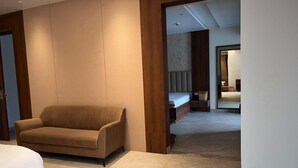 Suite Deluks, balkon, pemandangan kebun