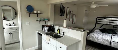 Wifi gratis y ropa de cama