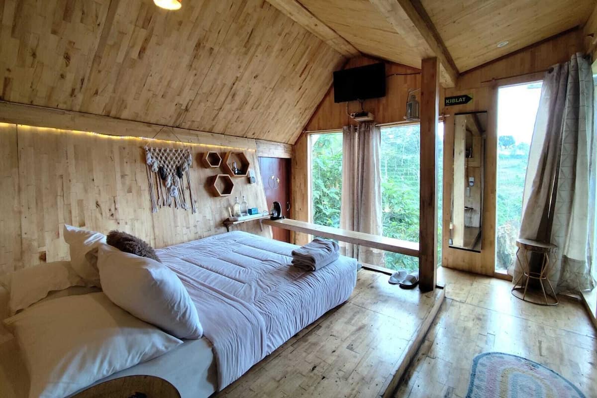 Junior Double Room | Bed sheets