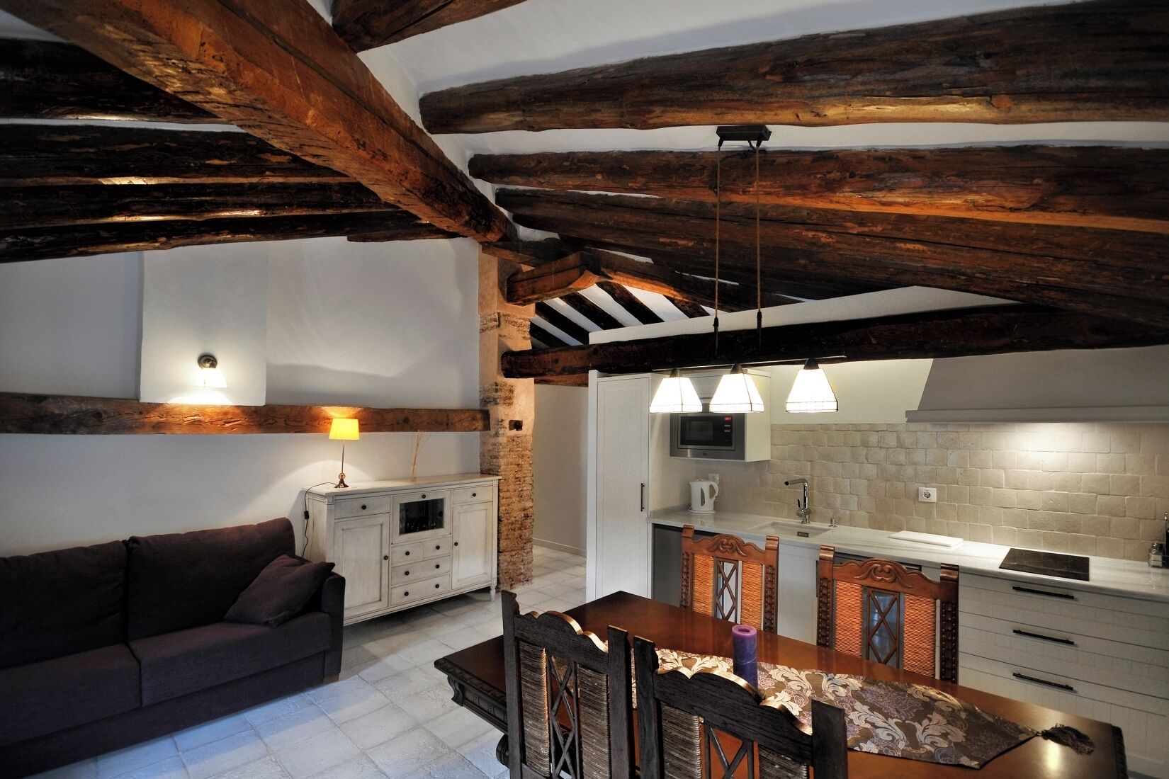 Leilighet – deluxe, byutsikt | Eget kjøkken | Minikjøleskap, mikrobølgeovn, kokeplater og oppvaskmaskin