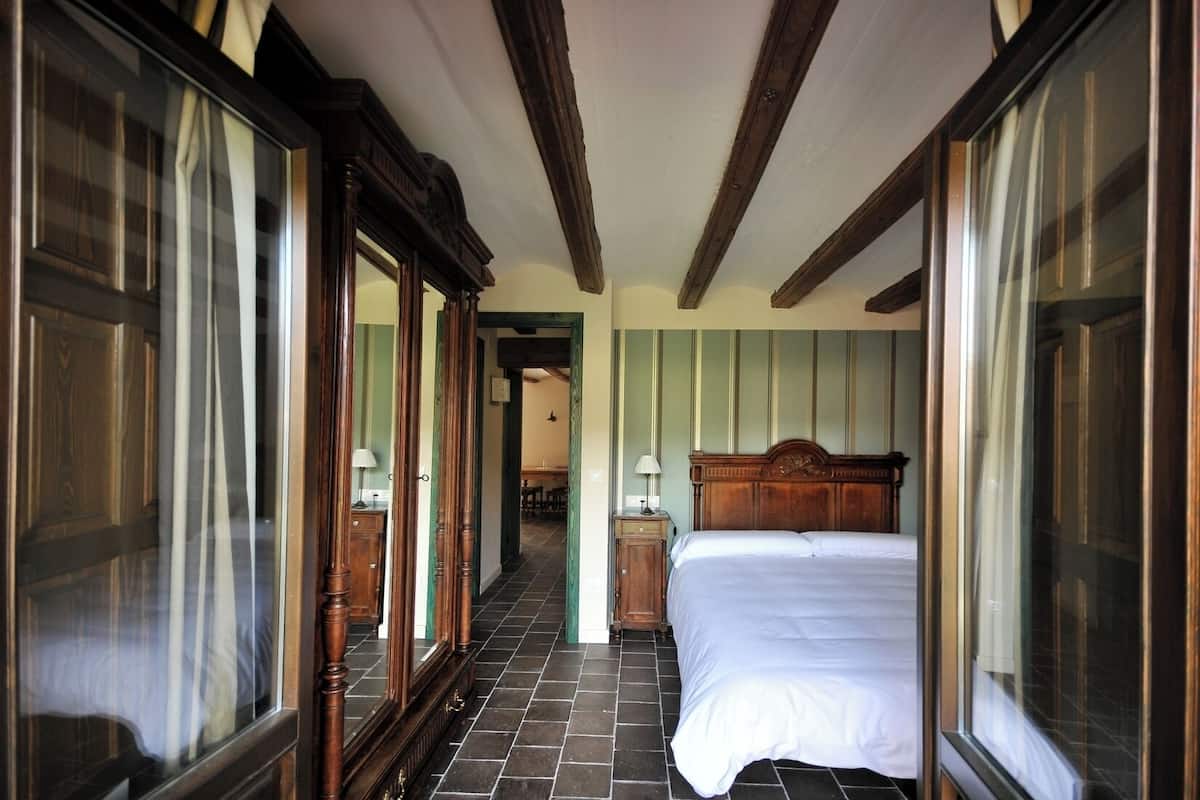 Superior Apartment, Balcony, City View | Laptop workspace, blackout curtains, iron/ironing board, free WiFi