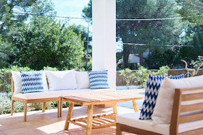 Terrace/patio - Villa in lámetlla de Mar (Sant Jordi d'Alfama)