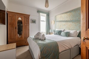 4 habitaciones, tabla de planchar con plancha y wifi gratis 
