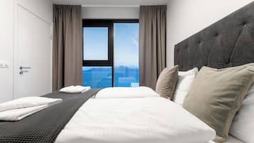 Espace de travail pour ordinateur portable, fer et planche Ă repasser