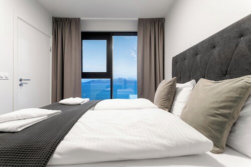 EIR Apartments by Heimaleiga