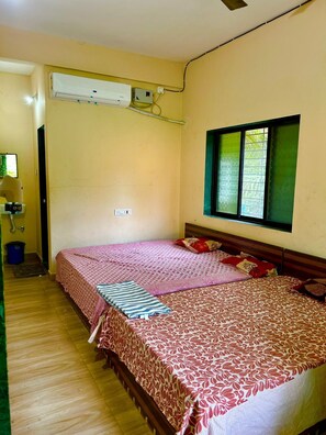 Family Suite | Free WiFi - The Village Retreat (Alibag)