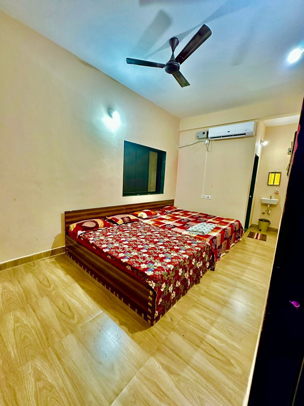 家庭套房 | 免费 WiFi