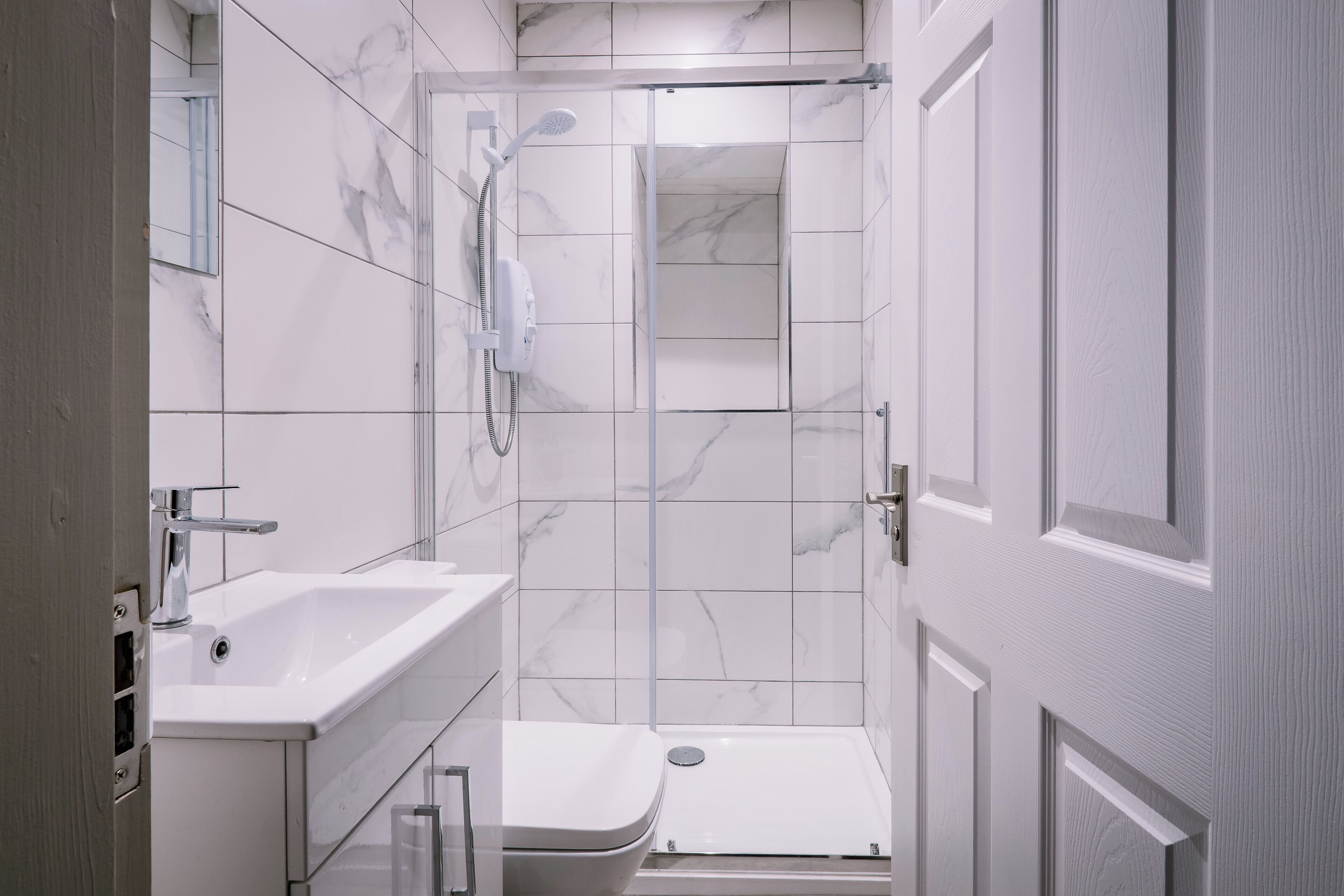 Apartment, 2 Bedrooms | Bathroom