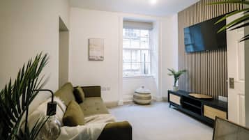 Căn hộ, 2 phòng ngủ | Khu phòng khách