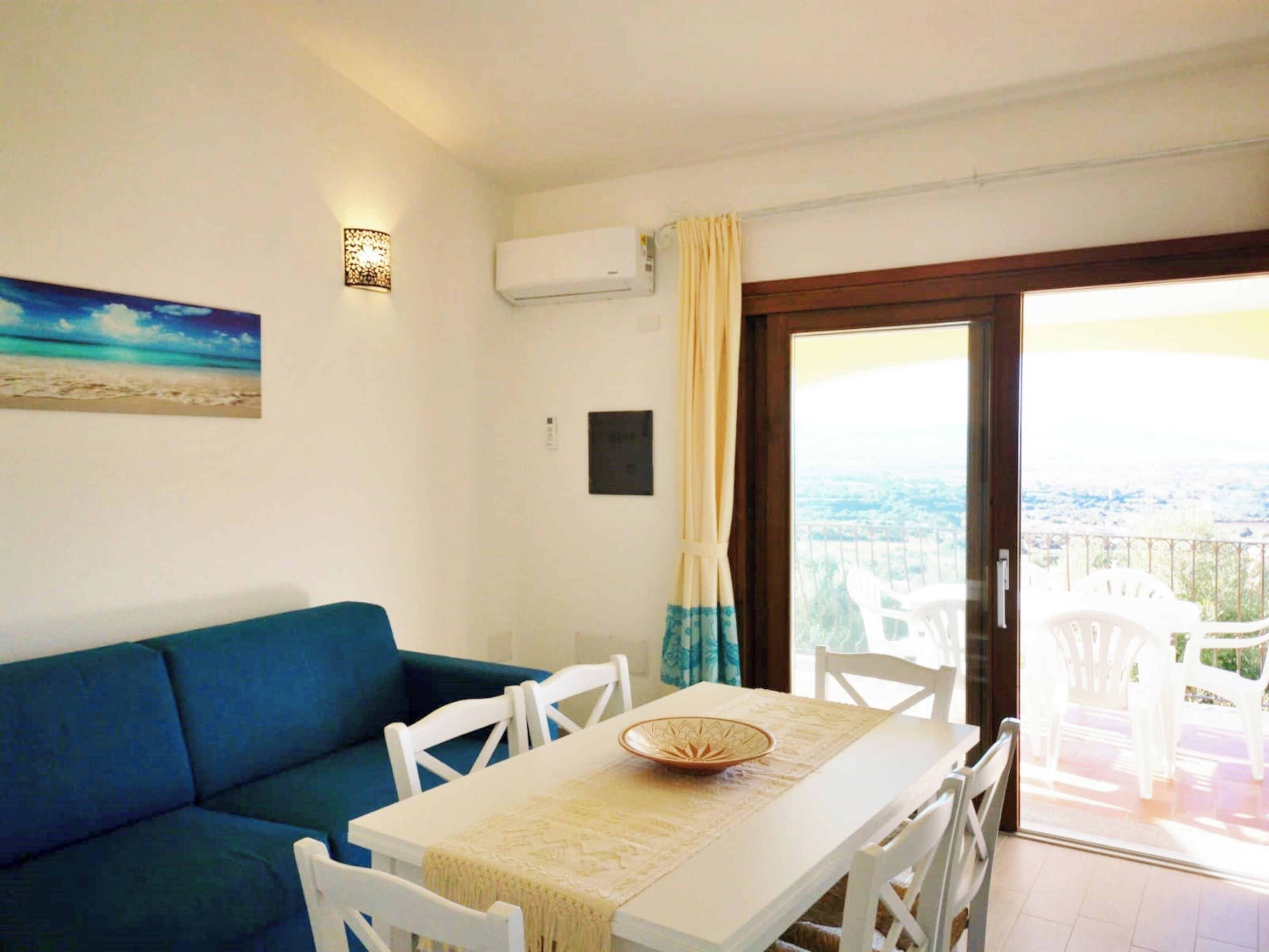 Apartamento, 2 habitaciones, balcón, vistas al mar | Comedor