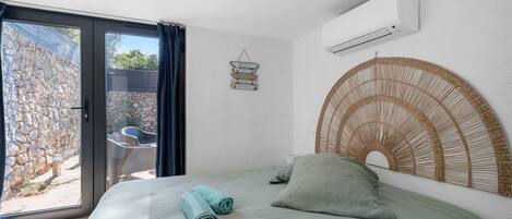 Bügeleisen/Bügelbrett, WLAN, Bettwäsche