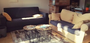 Fernseher, Tischtennisplatte