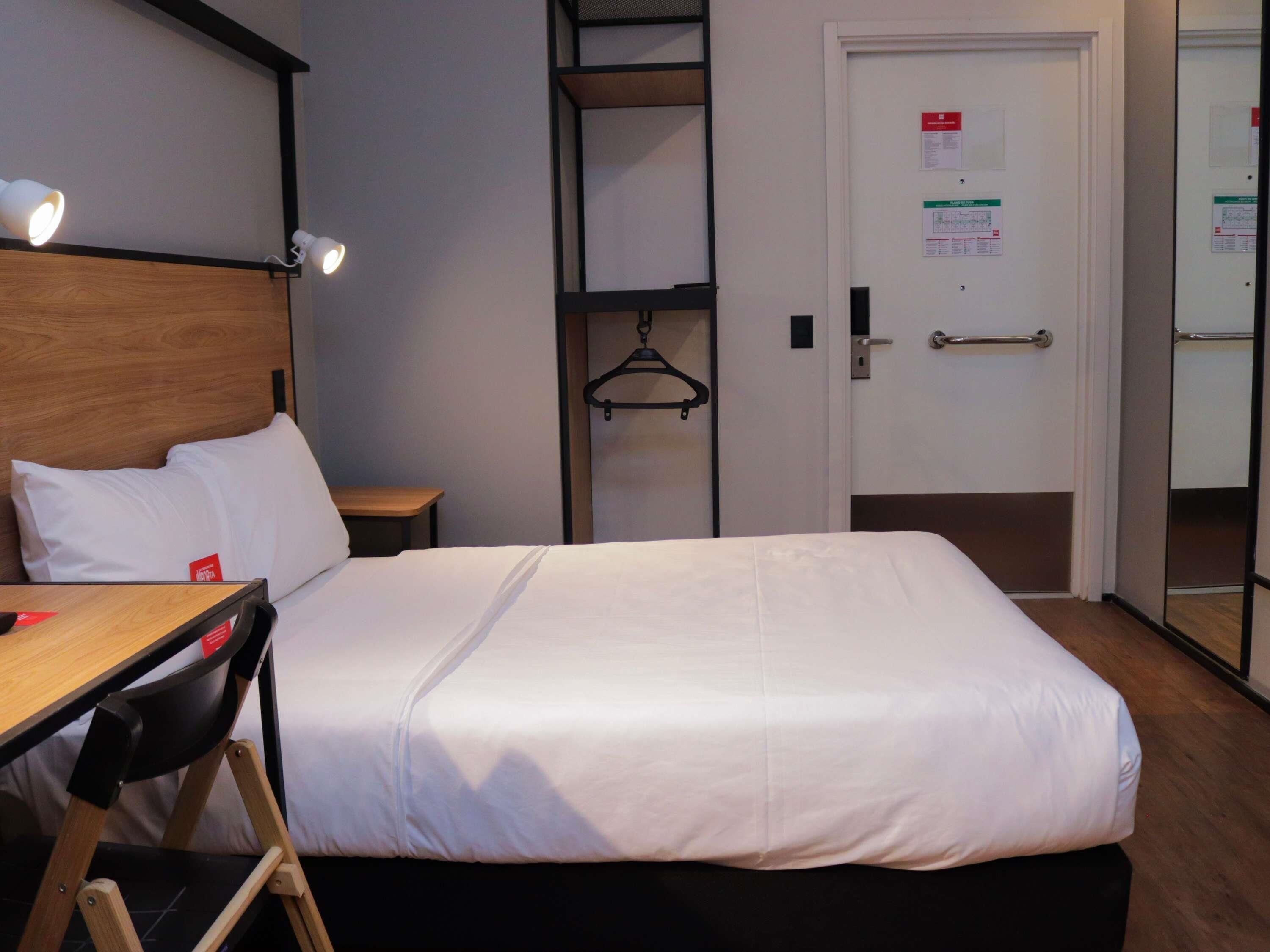 Standard Room, 1 Double Bed, Accessible | Free WiFi