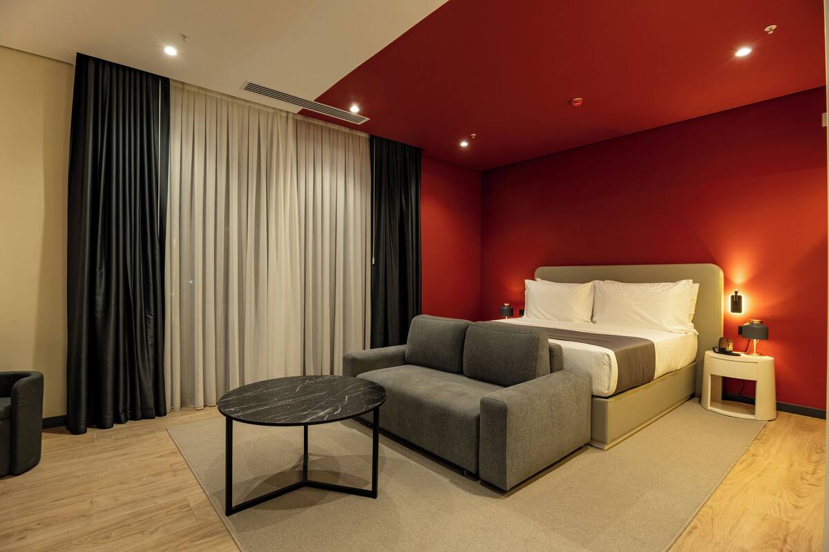 Junior Suite, 1 King Bed with Sofa bed | Premium bedding, memory foam beds, minibar, in-room safe