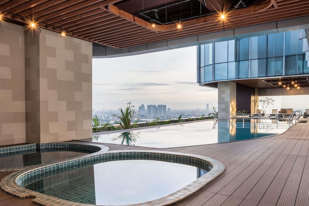 Novotel Jakarta Pulo Mas