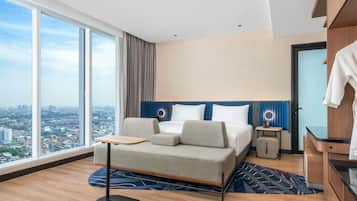 Suite Presidensial, 1 Tempat Tidur King | Seprai premium, brankas, dan ruang kerja ramah laptop