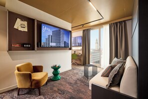 Deluxe suite, 2 tweepersoonsbedden | Luxe beddengoed, individueel gedecoreerd, individueel gemeubileerd