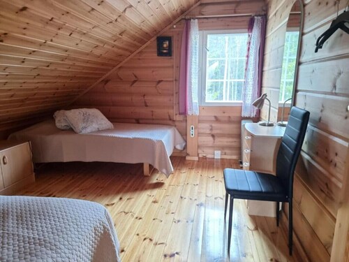 Villa Helmi | Spacious Lakeside Villa with Sauna