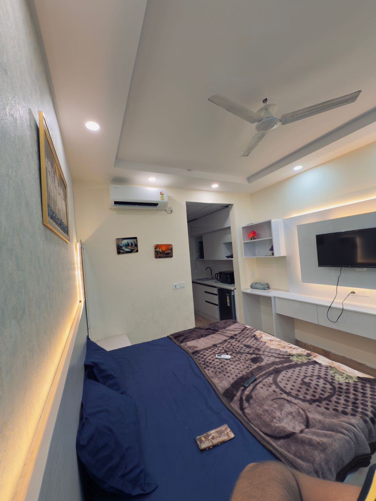 Camas extra, wifi gratis y ropa de cama 