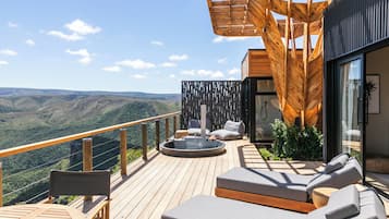 Suite, 2 Schlafzimmer | Hochwertige Bettwaren, Tempur-Pedic-Betten, Zimmersafe, kostenloses WLAN