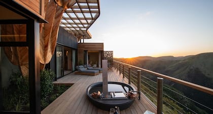 Mantis Hiddn In Addo