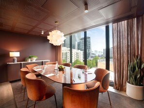 Exterior - Mercure Melbourne La Trobe Street (West Melbourne)