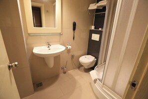 Room, City View | Bathroom