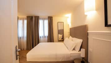 In-room safe, blackout curtains, free WiFi