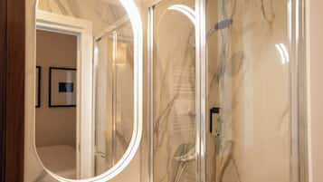 Double or Twin Room | Bathroom | Free toiletries, hair dryer, towels, soap