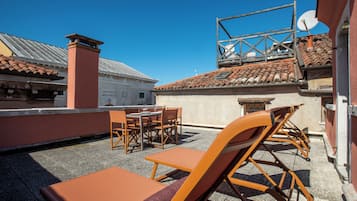 Panoramic-Apartment, 2 Schlafzimmer, Terrasse | Terrasse/Patio