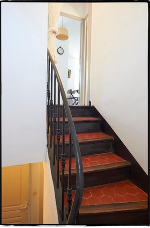 Interior - Apartment "Le Gîte Du Forgeron" in La Tour-d'Aigues (La Tour-dʼAigues)