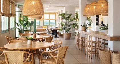 Creixell Camping & Family Resort