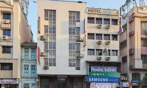Front of property - Hotel Dimple (Surat)