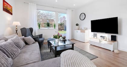 Apartment „Landhaus Sonnenterrasse“ mit privater Terrasse, Garten und WLAN