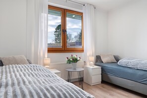 Bügeleisen/Bügelbrett, WLAN, Bettwäsche