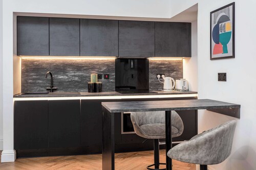 The Fairlie Suite No1 - Donnini Apartments