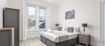 Cuthbert House  - Donnini Apartments