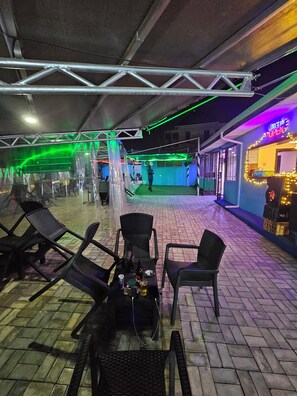 Living area - Top Nosh Lounge and Bar (Ibadan)