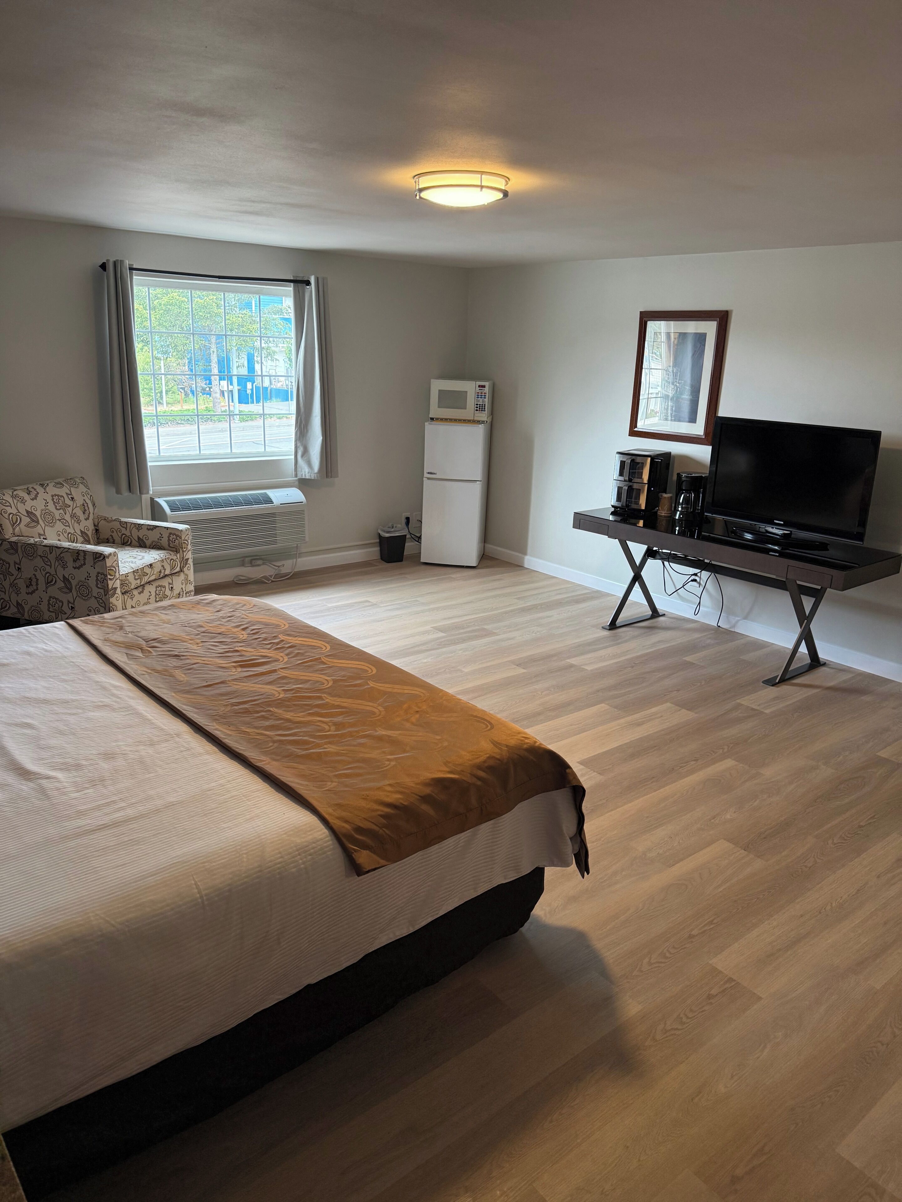 Executive Room, 1 King Bed, Non Smoking