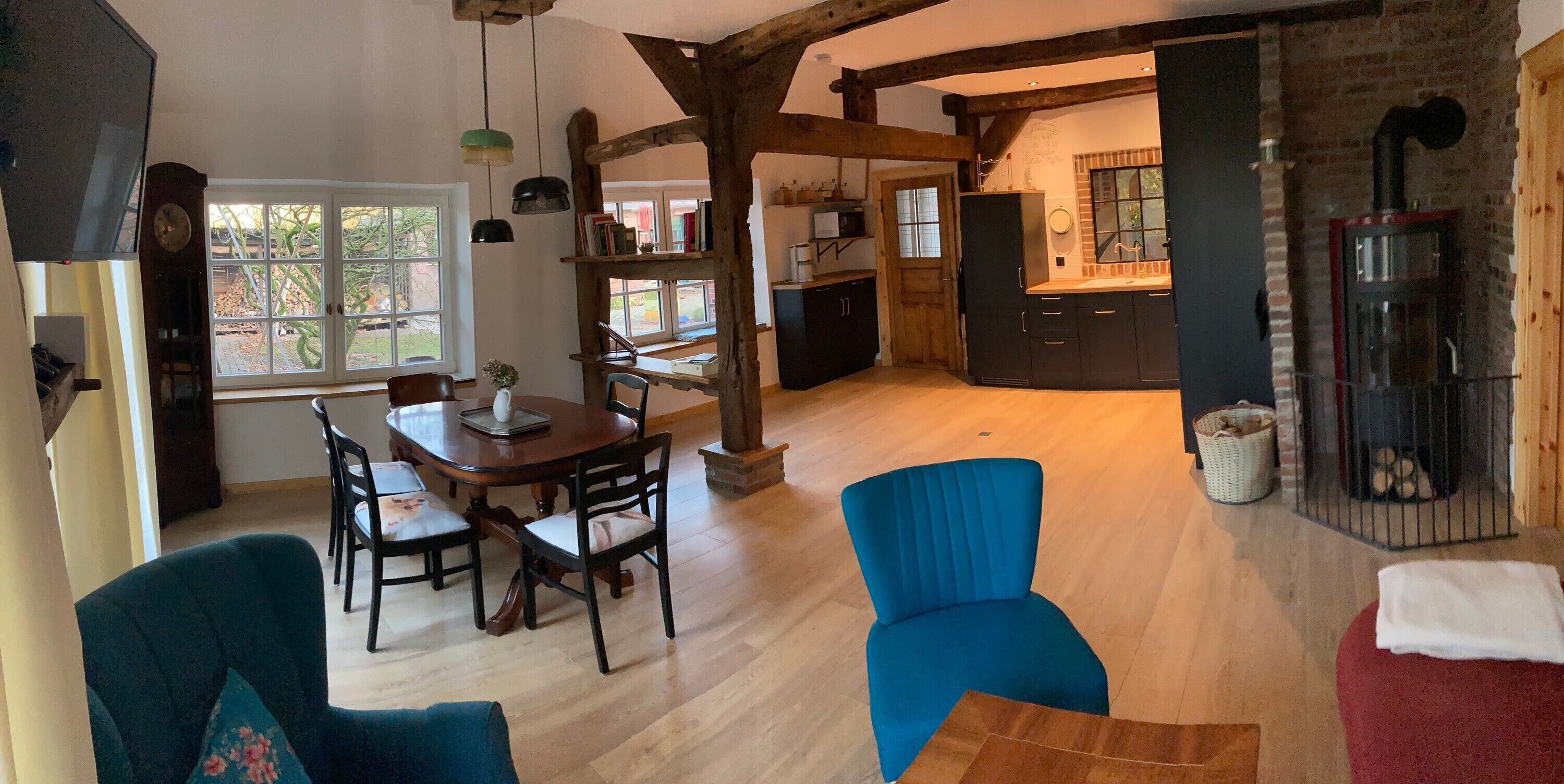 電視、壁爐、乒乓球設施