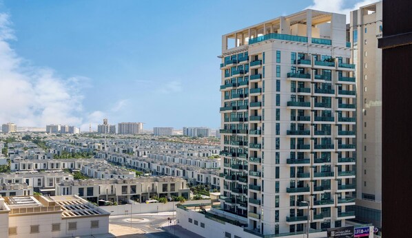 View from property - Modern Studio in Azizi Samia by Bespoke (Dubai)