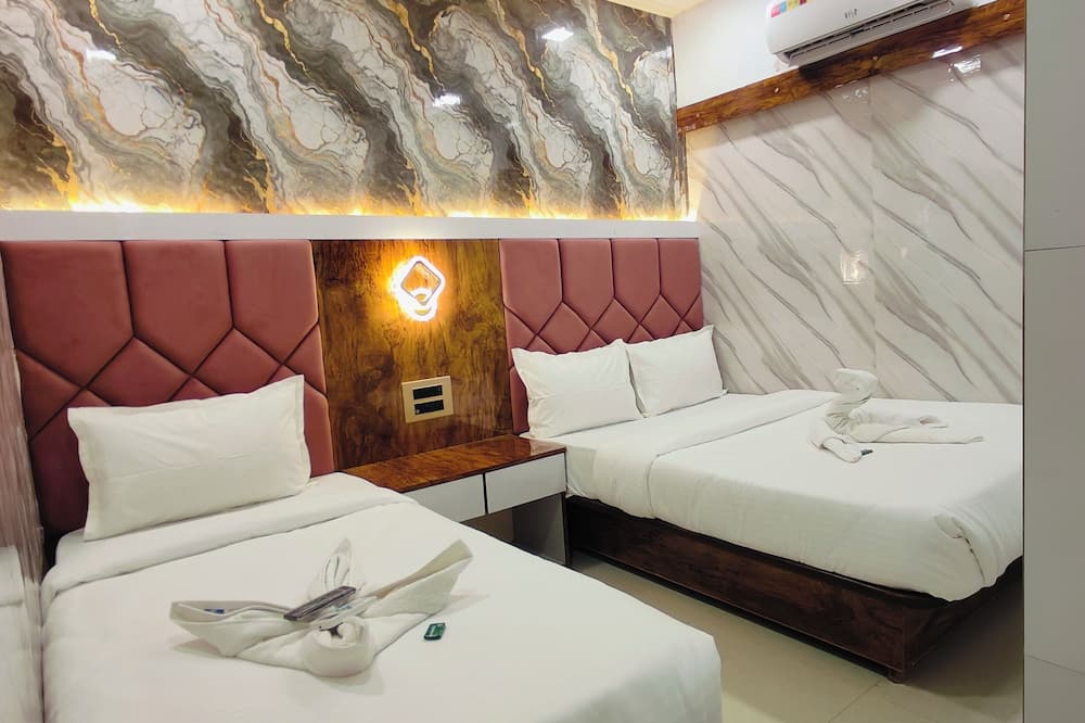 HOTEL M R STAY