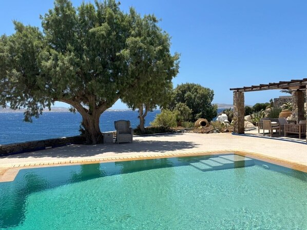 Pool - Topos exclusive Mykonos-Villa Neptunia (mykonos)
